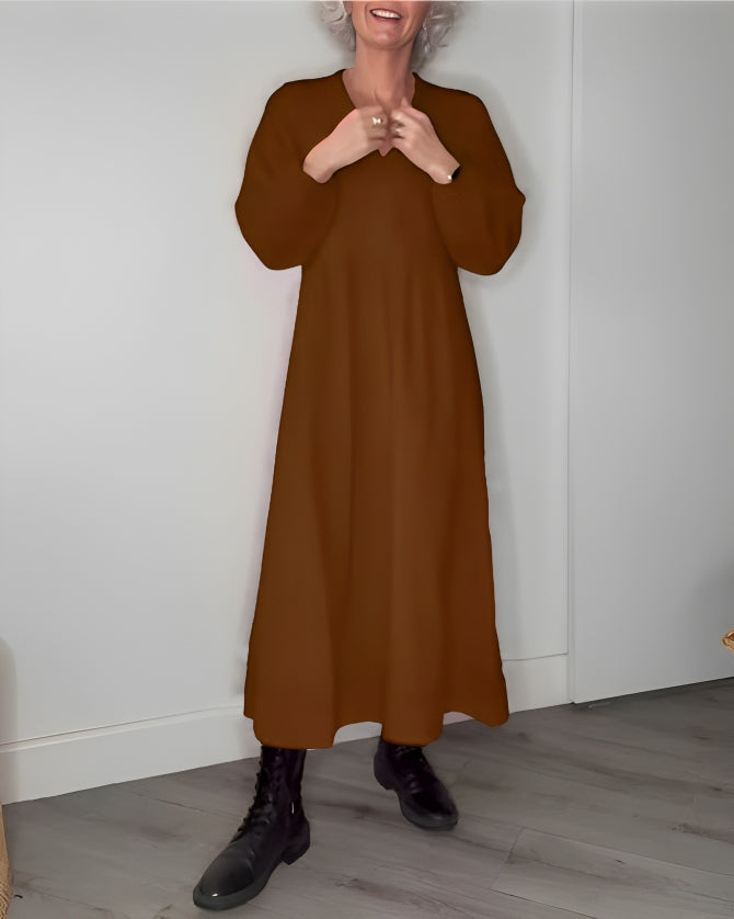 Long women's dress with a V-neck | Loose fit