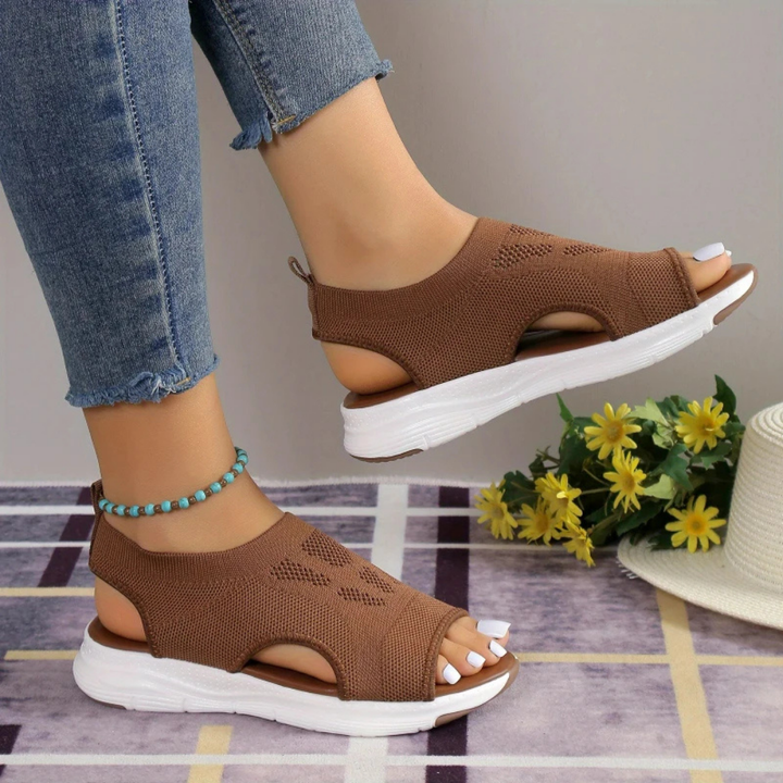 Aeryn | Women’s Lightweight Orthopedic Sandals | Walking Shoes