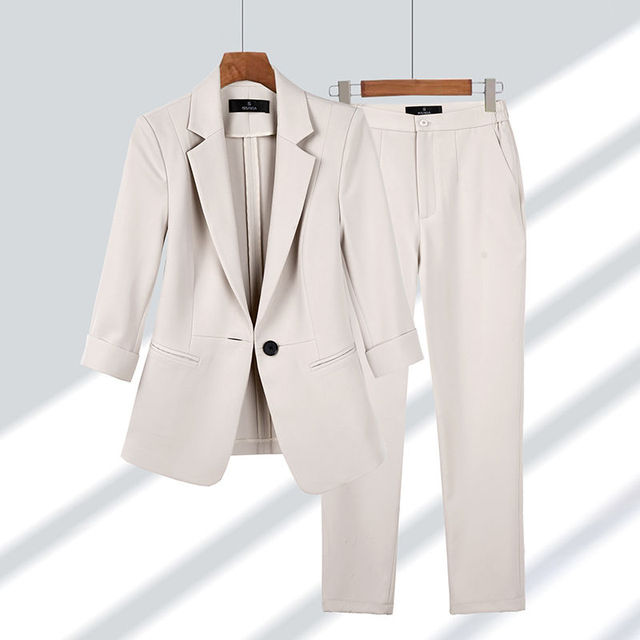 Women’s Elegant Blazer Set | Tailored