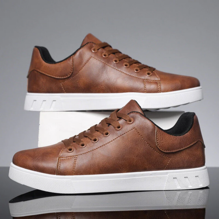 Jackson - Stylish leather shoes with white sole