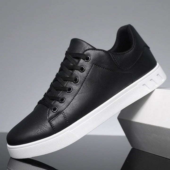Jackson - Stylish leather shoes with white sole