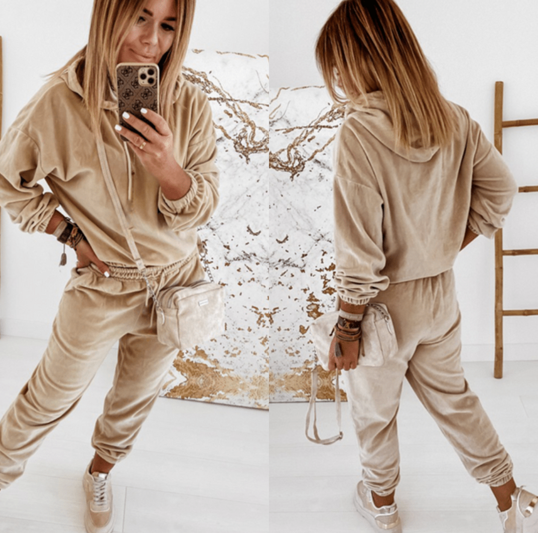 Women’s Tracksuit | Hoodie & Joggers