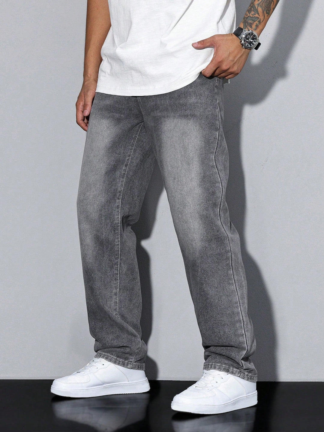 Men’s Straight Jeans | Washed
