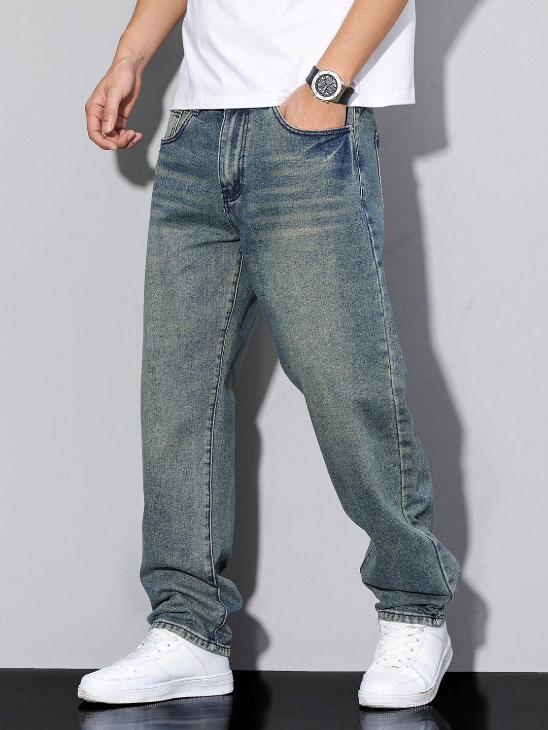 Men’s Straight Jeans | Washed