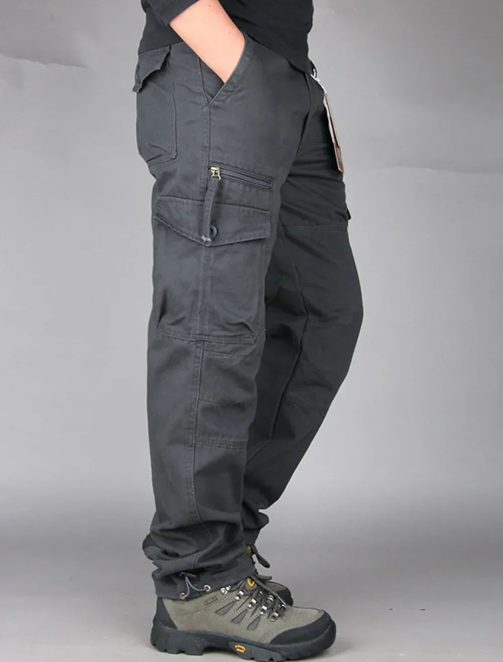 Men’s Cargo Trousers | Pocket Detail